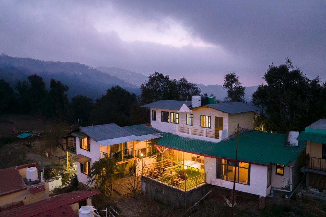 Lushtree Backpackers - Hostel & Cafe Мукетсвар Екстер'єр фото